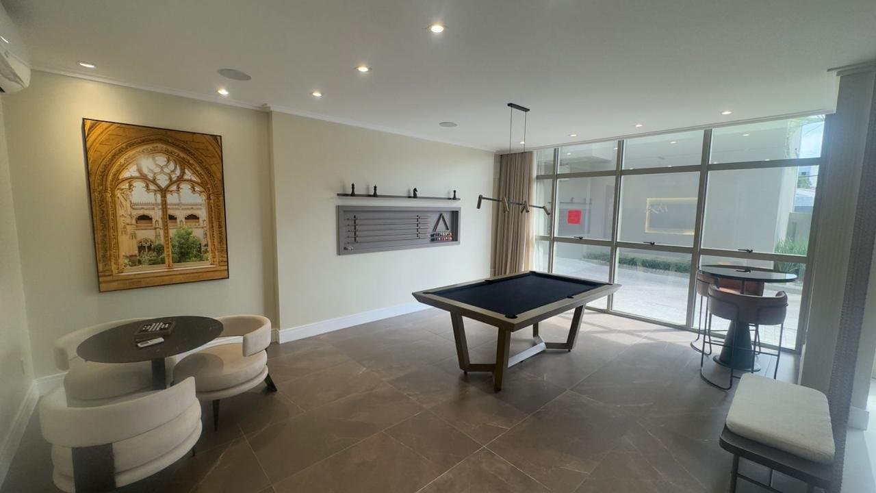 Apartamento de 2 quartos e 81 m² em Itajaí