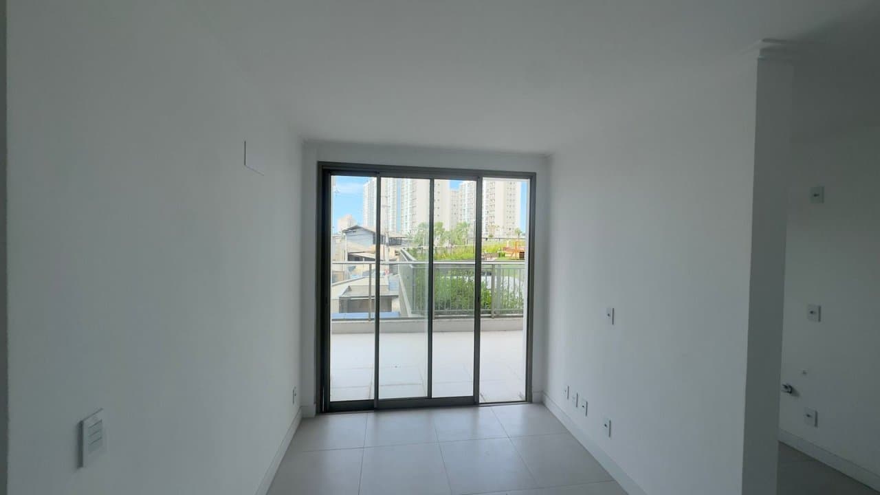 Apartamento de 2 quartos e 81 m² em Itajaí