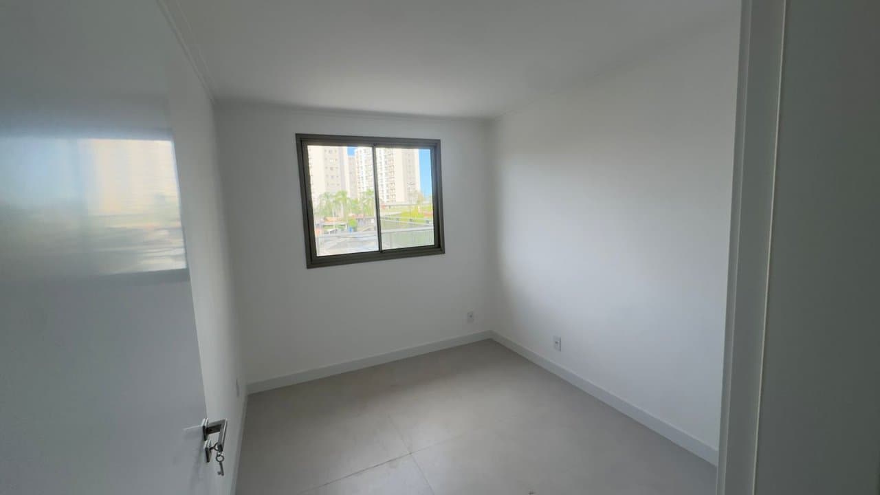Apartamento de 2 quartos e 81 m² em Itajaí
