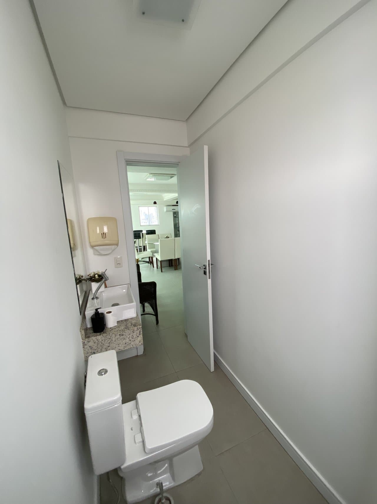 Apartamento de 2 quartos com 1 suíte e 76 m² em Itajaí