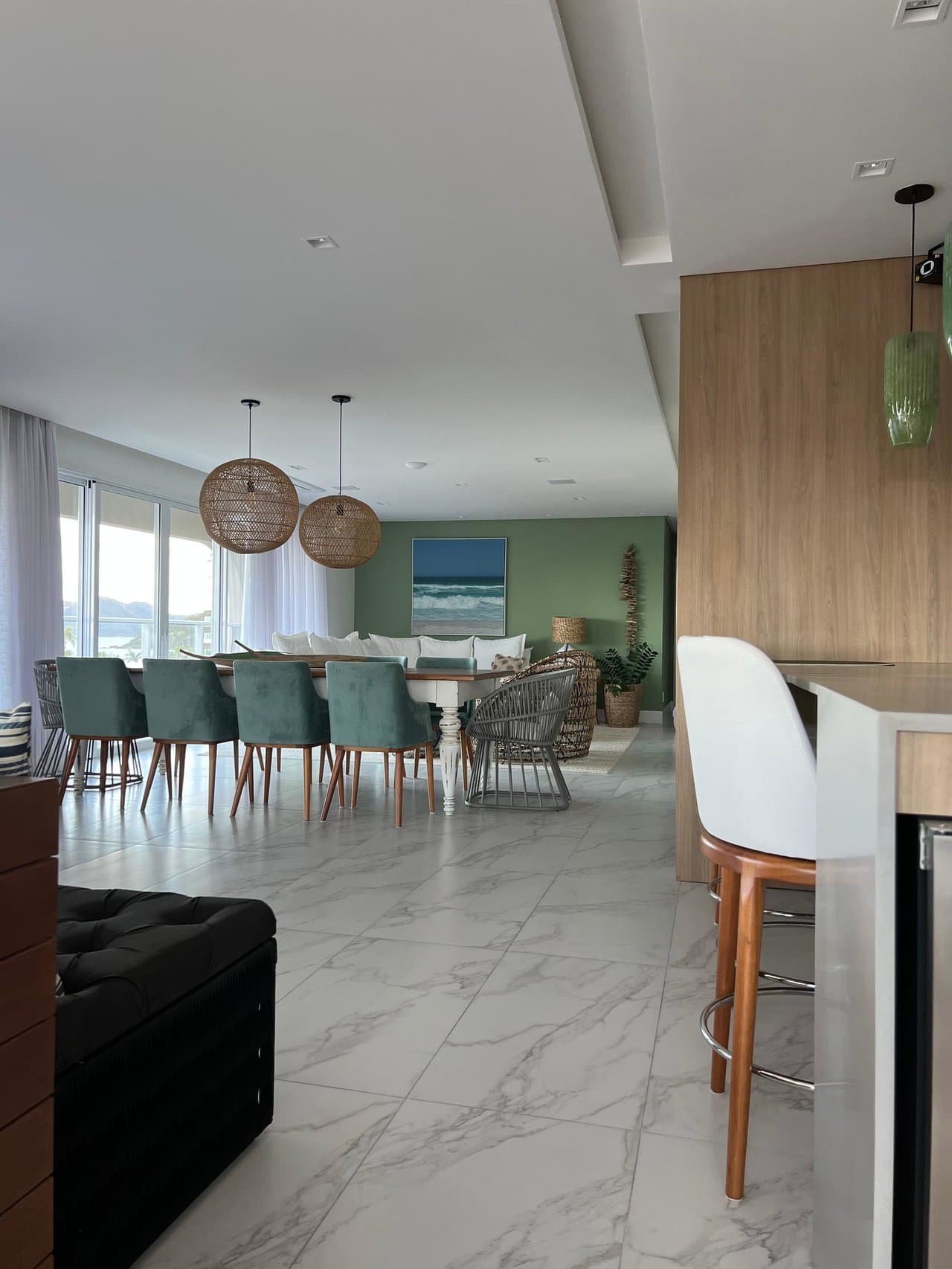 Apartamento de 3 quartos com 3 suítes e 222 m² em Praia Brava , Itajaí