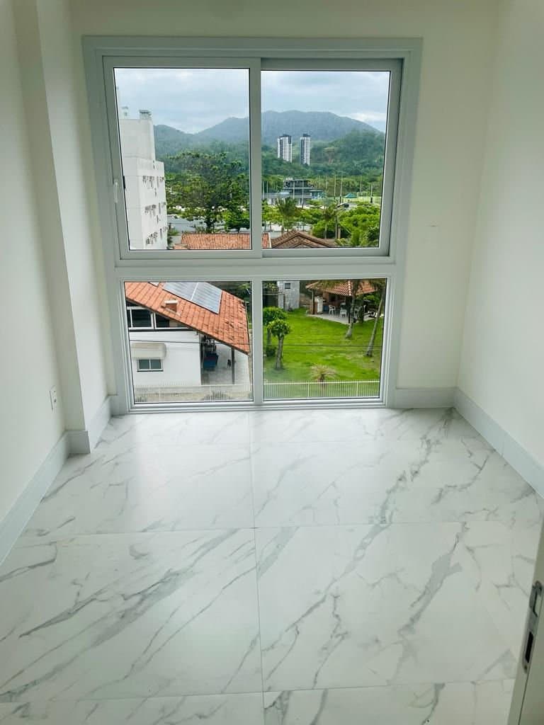 Apartamento de 3 quartos com 2 suítes e 110 m² em Praia Brava , Itajaí