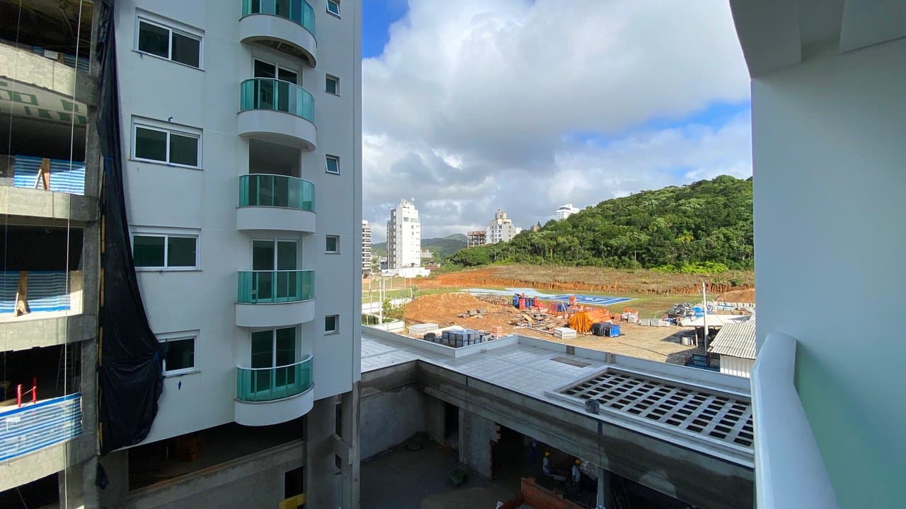 Apartamento de 3 quartos com 3 suítes e 150 m² em Praia Brava , Itajaí