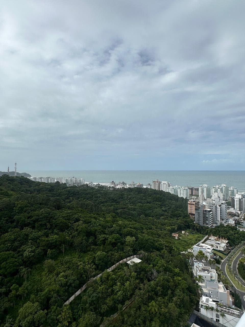 Apartamento de 1 quarto e 47 m² em Praia Brava , Itajaí