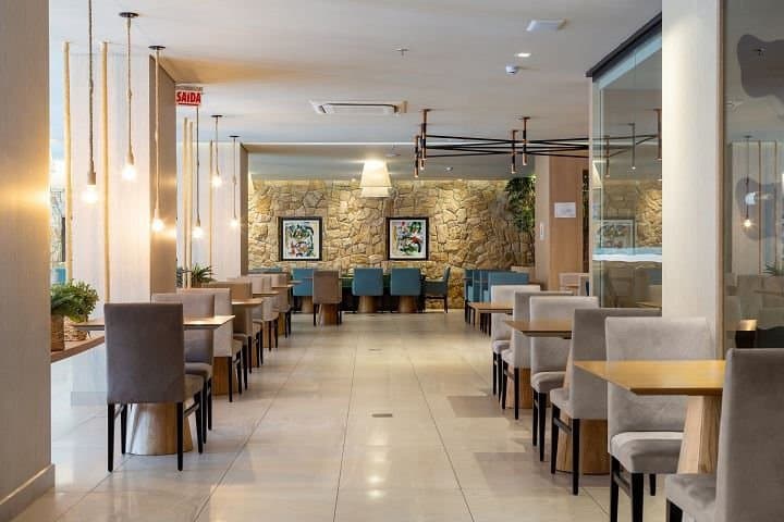 Hotel de 1 quarto com 1 suíte e 27 m² em Praia Brava , Itajaí