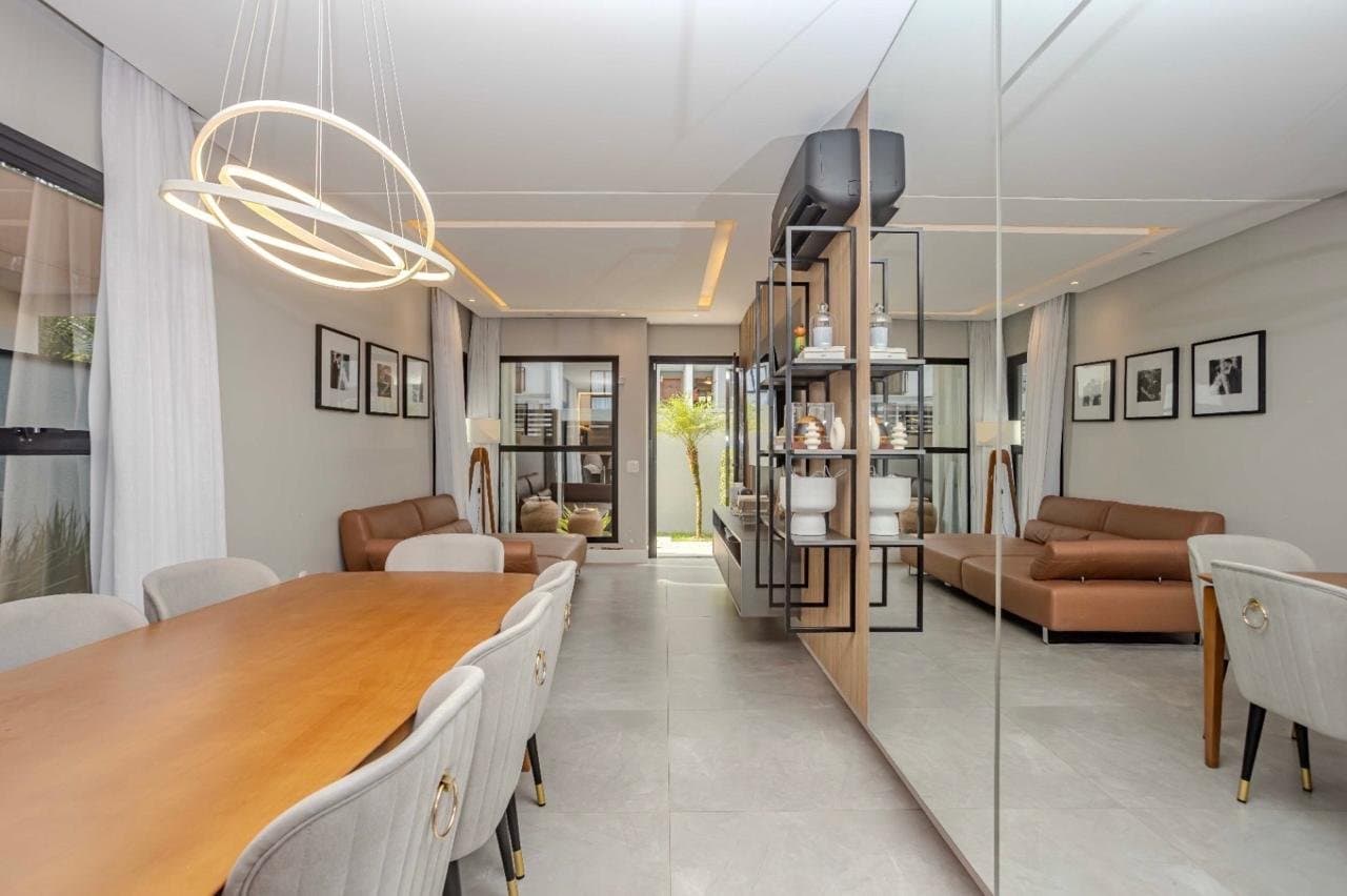 Casa de 2 quartos com 2 suítes e 157 m² em Camboriú