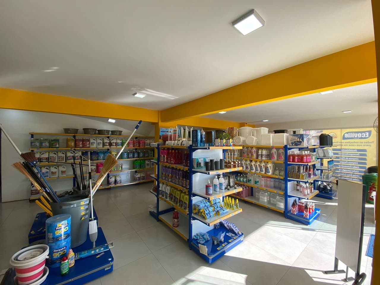Sala Comercial 111 m² em Camboriú