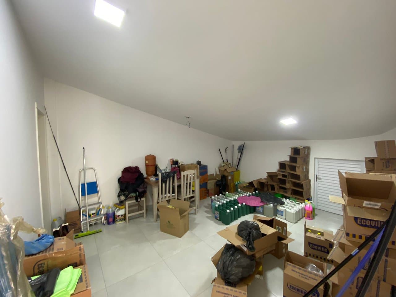 Sala Comercial 111 m² em Camboriú