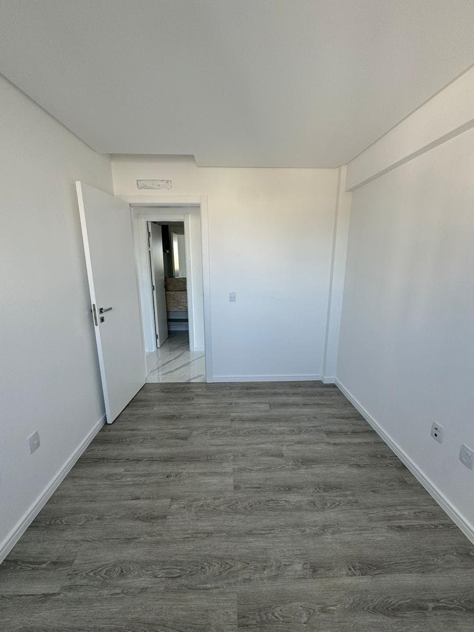 Apartamento de 3 quartos com 1 suíte e 114 m² em Camboriú