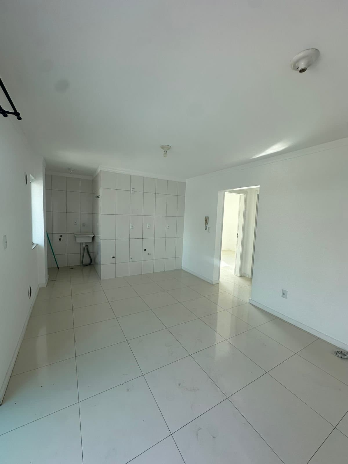 Apartamento de 2 quartos com 1 suíte e 69 m² em Camboriú