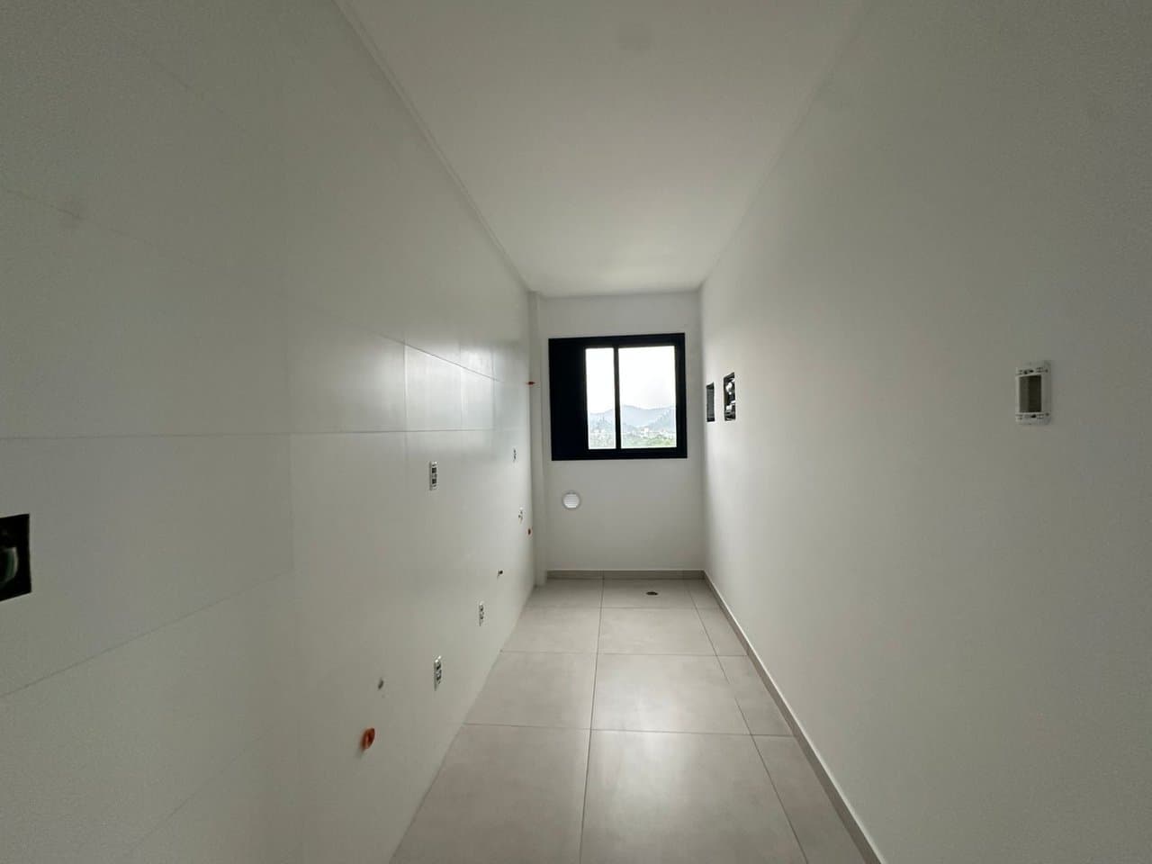 Apartamento de 2 quartos com 1 suíte e 105 m² em Camboriú