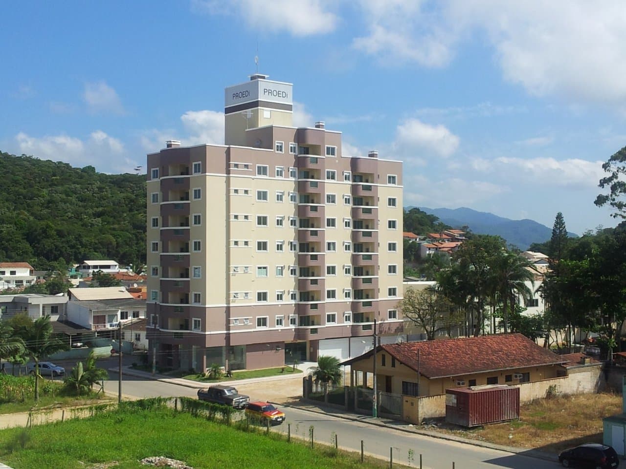 Sala Comercial 131 m² em Camboriú