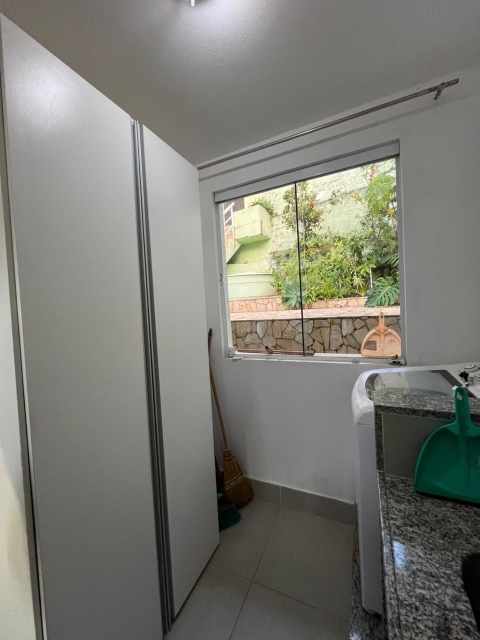 Casa de 4 quartos com 1 suíte e 201 m² em Penha
