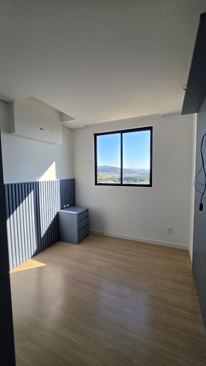 Apartamento de 3 quartos com 1 suíte e 83 m² em Penha