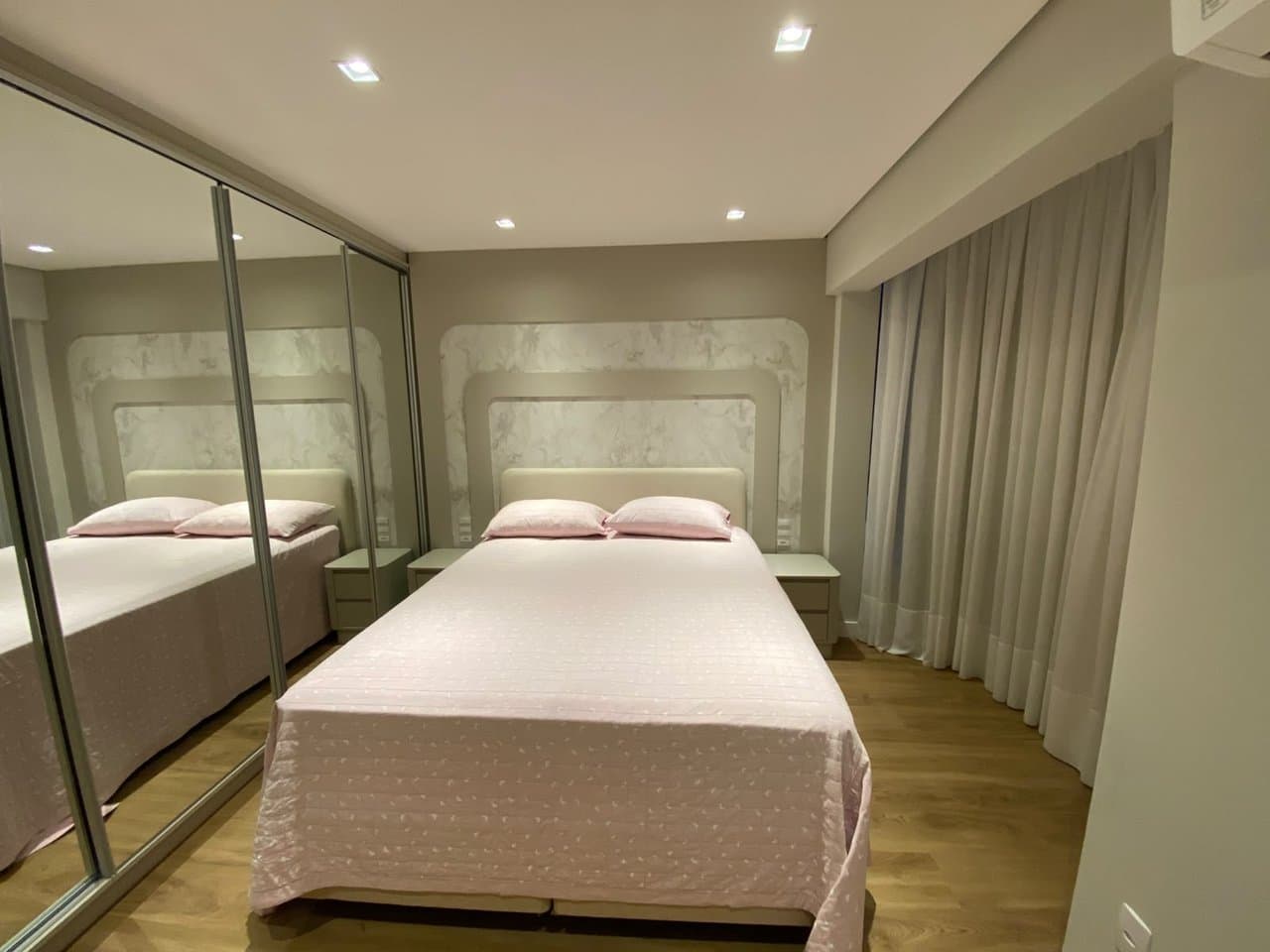 Apartamento de 3 quartos com 2 suítes e 107 m² em Bal. Camboriú