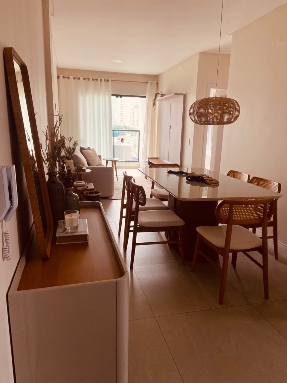 Apartamento de 2 quartos com 1 suíte e 66 m² em Bal. Camboriú