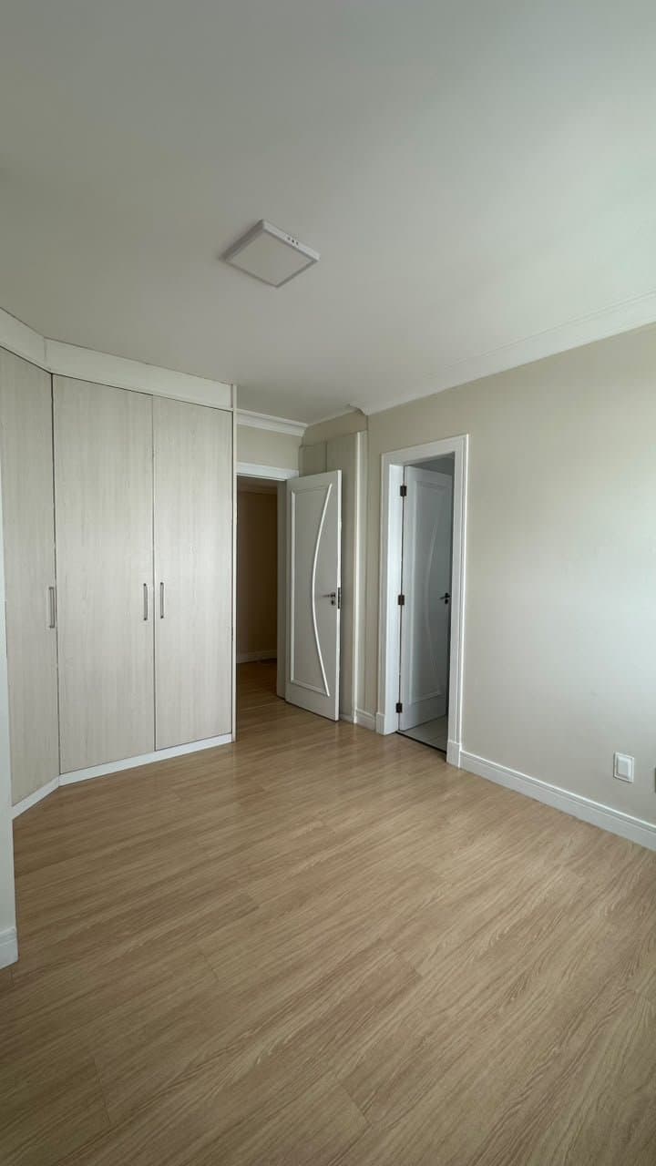 Apartamento de 3 quartos com 1 suíte e 111 m² em Bal. Camboriú