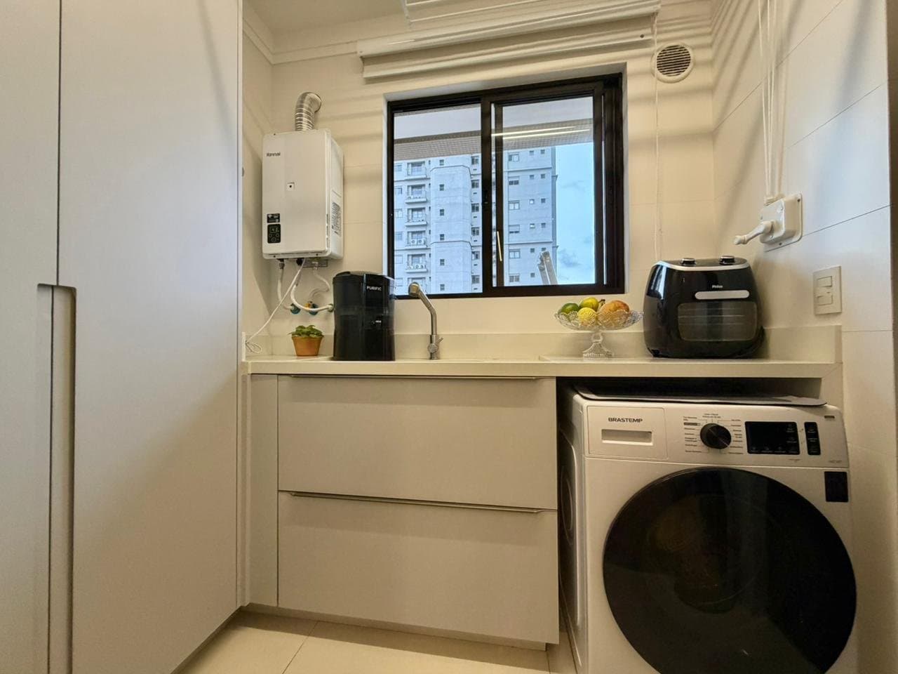 Apartamento de 3 quartos com 3 suítes e 127 m² em Bal. Camboriú
