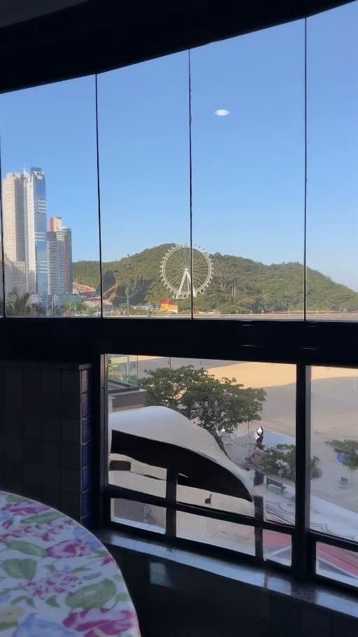 Apartamento de 3 quartos com 1 suíte e 190 m² em Bal. Camboriú