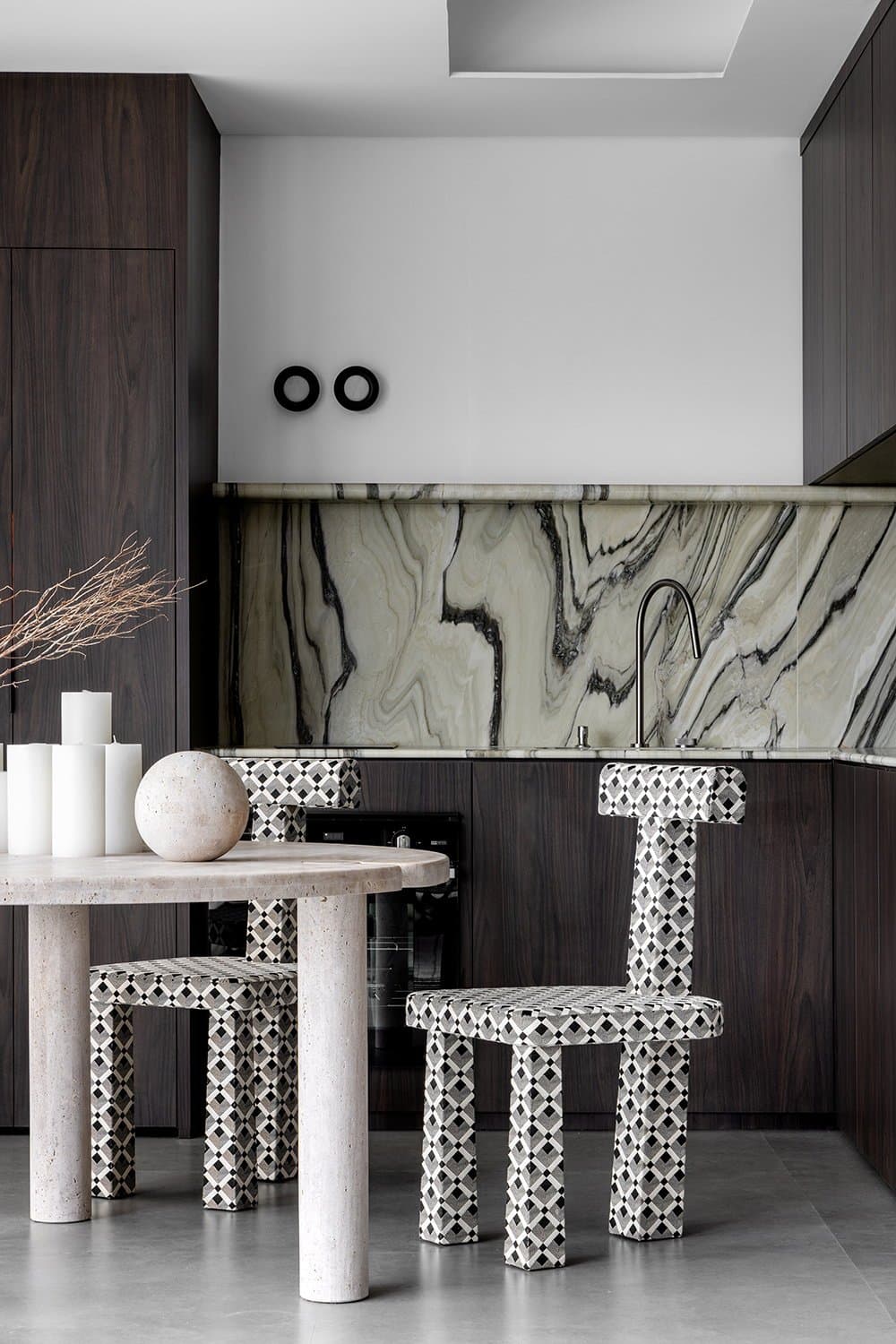 Apartamento de 2 quartos com 1 suíte e 73 m² em Bal. Camboriú