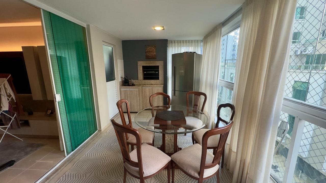 Apartamento de 3 quartos com 1 suíte e 113 m² em Bal. Camboriú