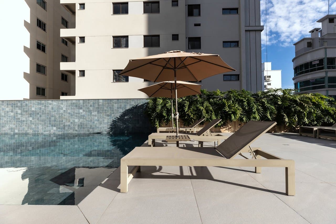 Apartamento de 2 quartos com 2 suítes e 136 m² em Bal. Camboriú