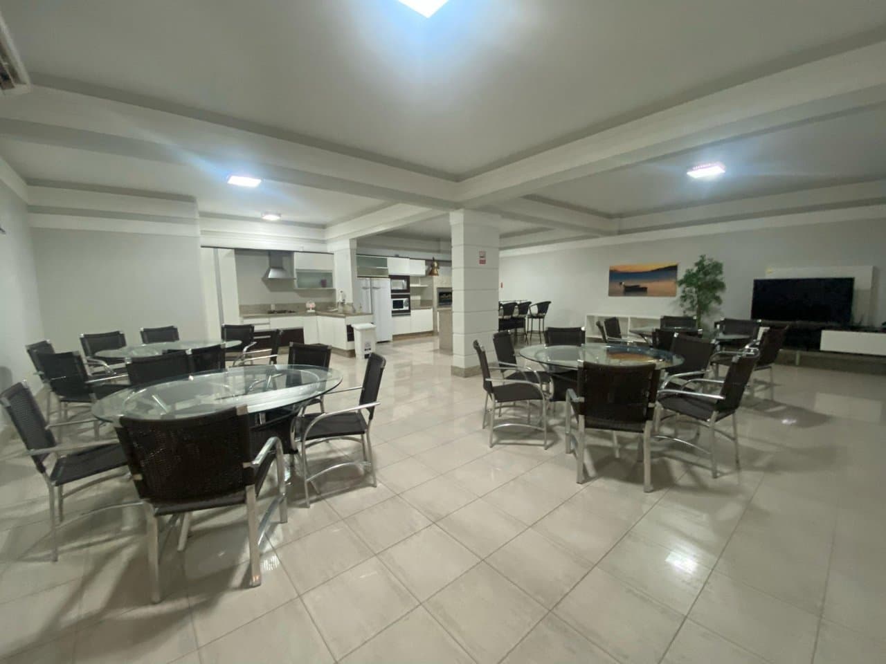 Apartamento de 3 quartos com 1 suíte e 101 m² em Bal. Camboriú
