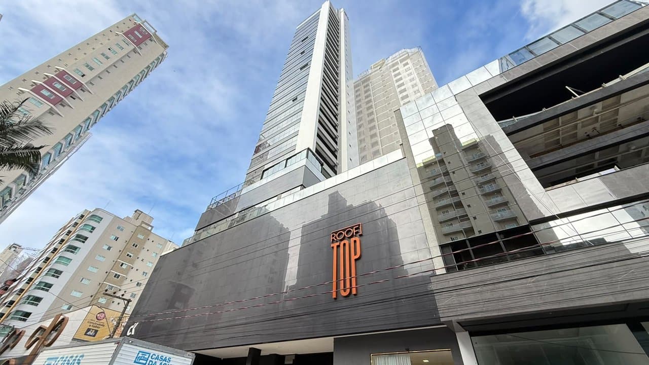 Sala Comercial 174 m² em Bal. Camboriú