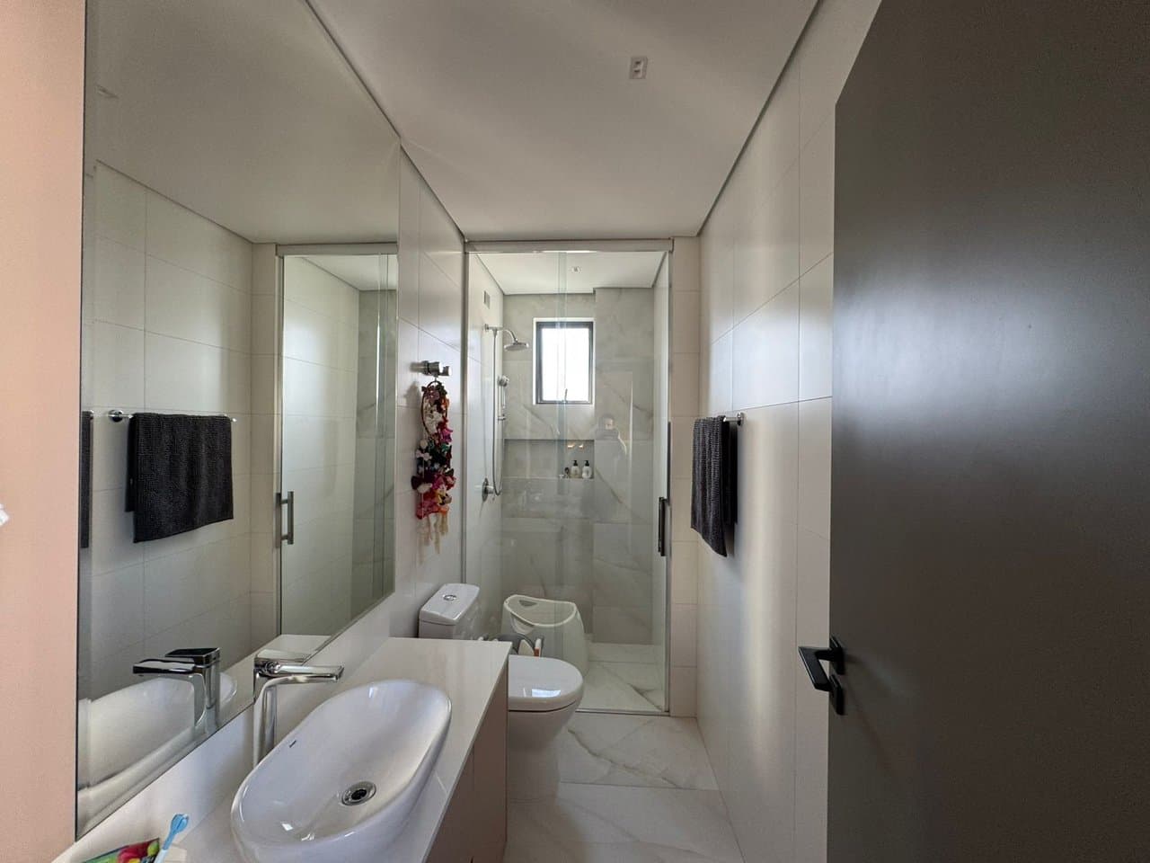 Apartamento de 3 quartos com 3 suítes e 130 m² em Bal. Camboriú