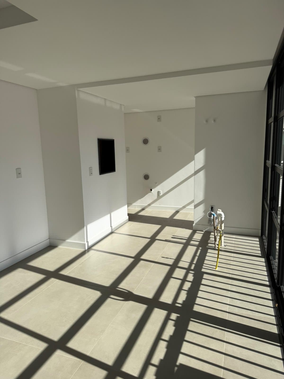 Apartamento de 3 quartos com 1 suíte e 99 m² em Bal. Camboriú