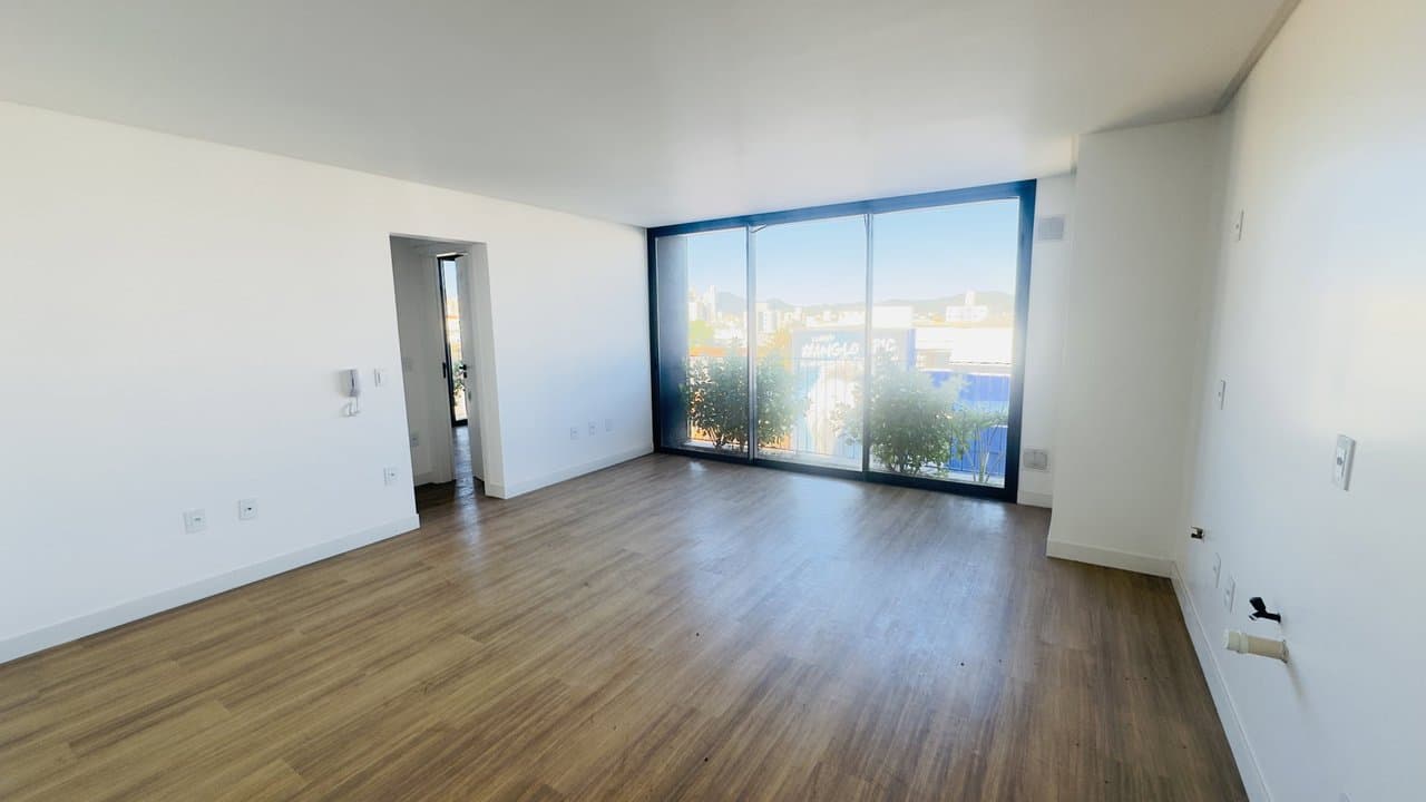 Apartamento de 2 quartos com 1 suíte e 66 m² em Bal. Camboriú