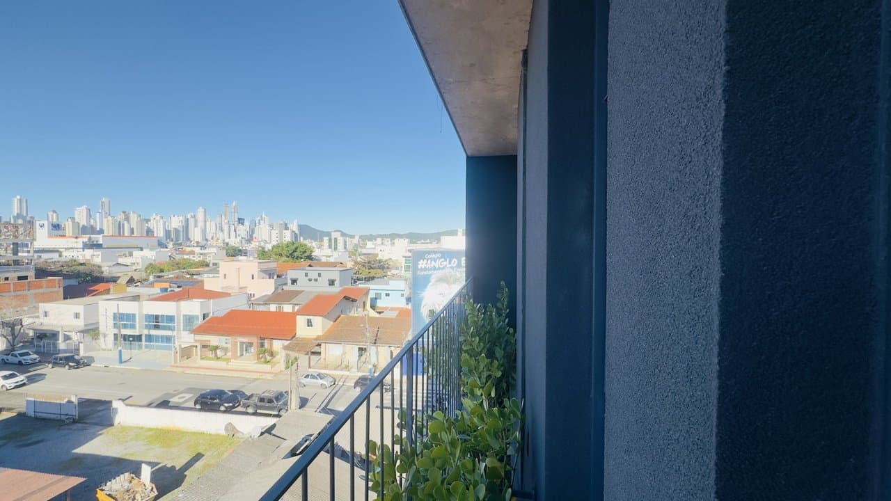 Apartamento de 2 quartos com 1 suíte e 66 m² em Bal. Camboriú