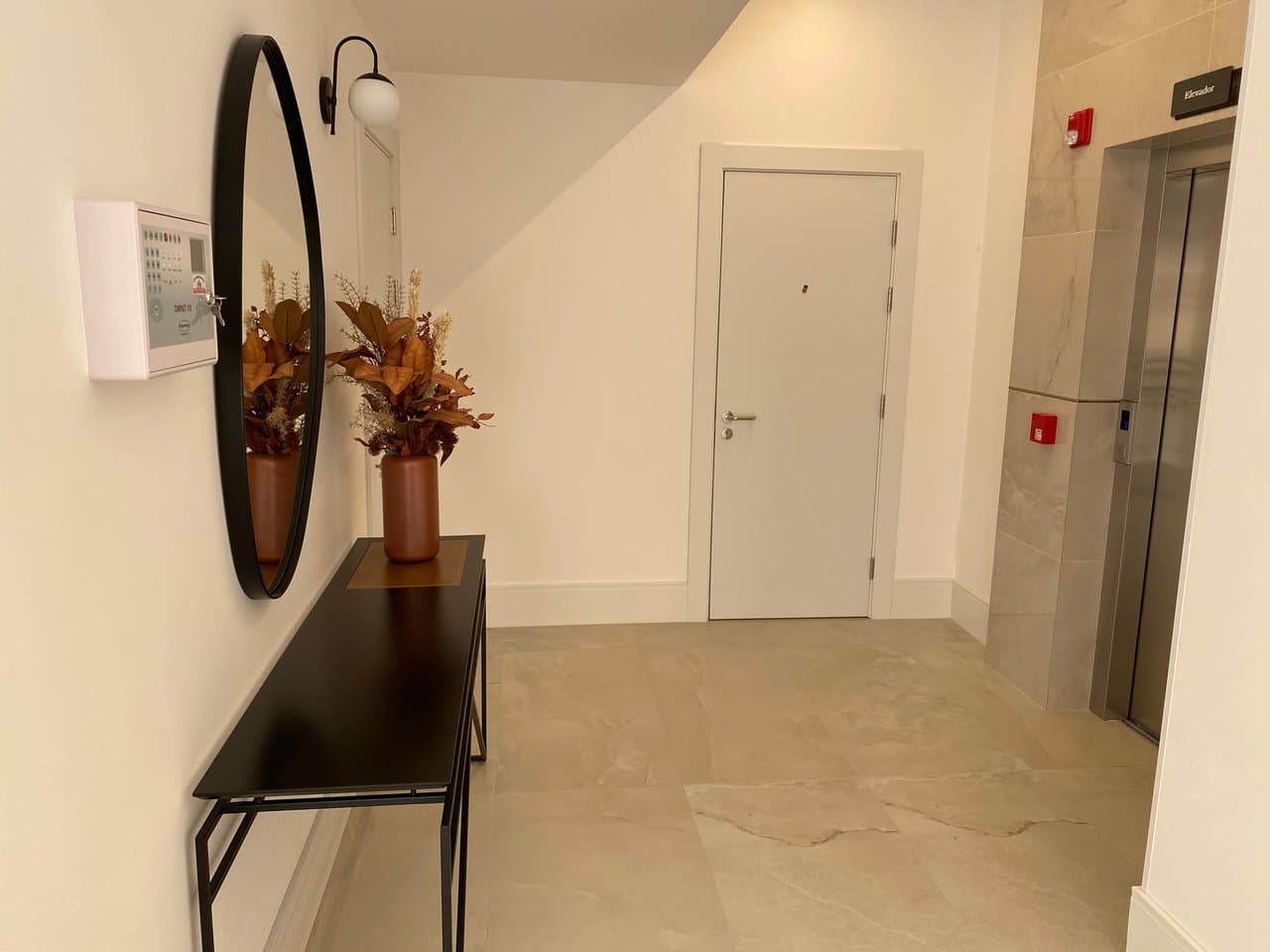 Apartamento de 2 quartos com 1 suíte e 61 m² em Bal. Camboriú