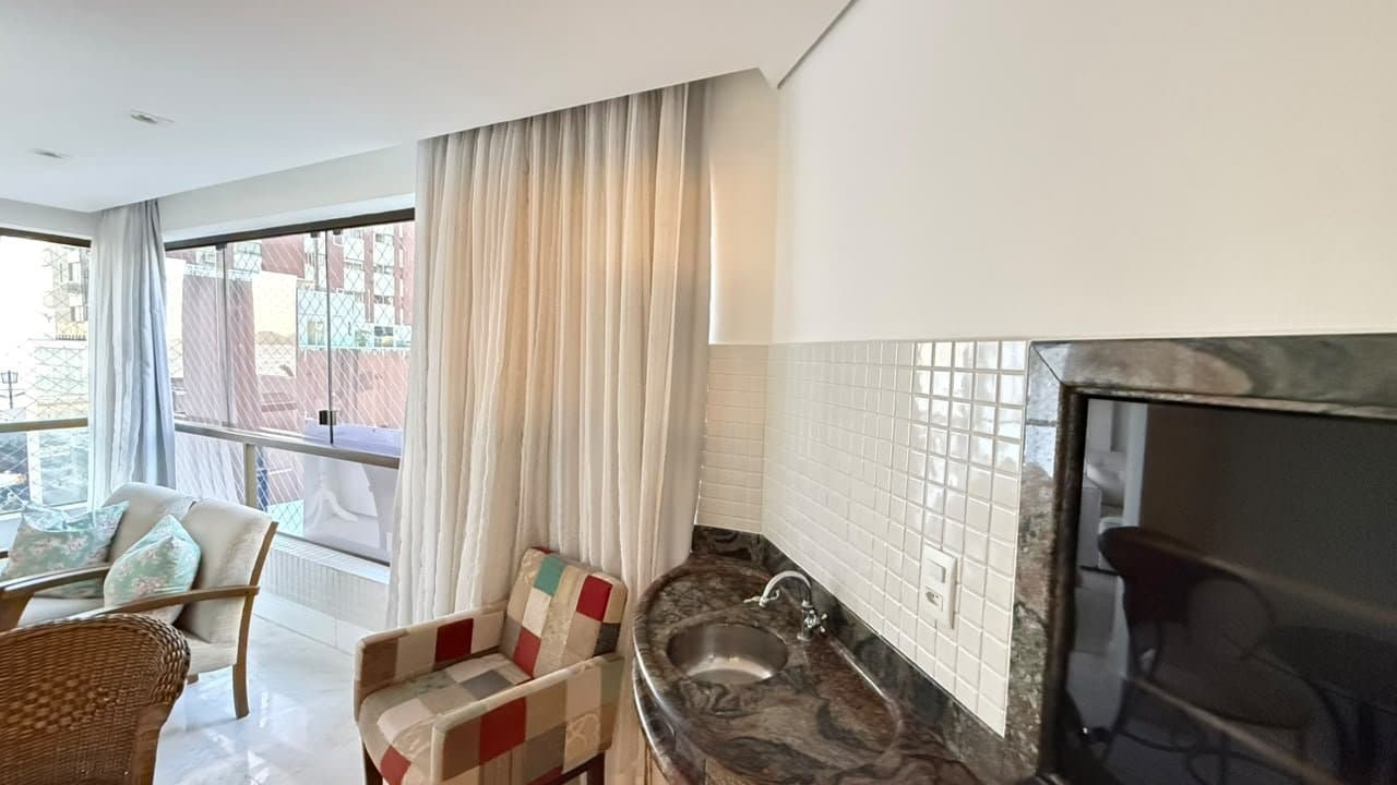 Apartamento de 2 quartos com 1 suíte e 83 m² em Bal. Camboriú