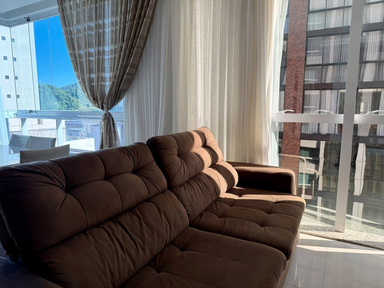 Apartamento de 3 quartos com 3 suítes e 118 m² em Bal. Camboriú