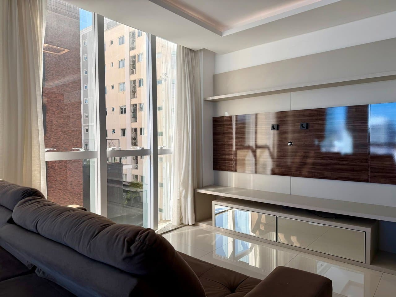Apartamento de 3 quartos com 3 suítes e 118 m² em Bal. Camboriú