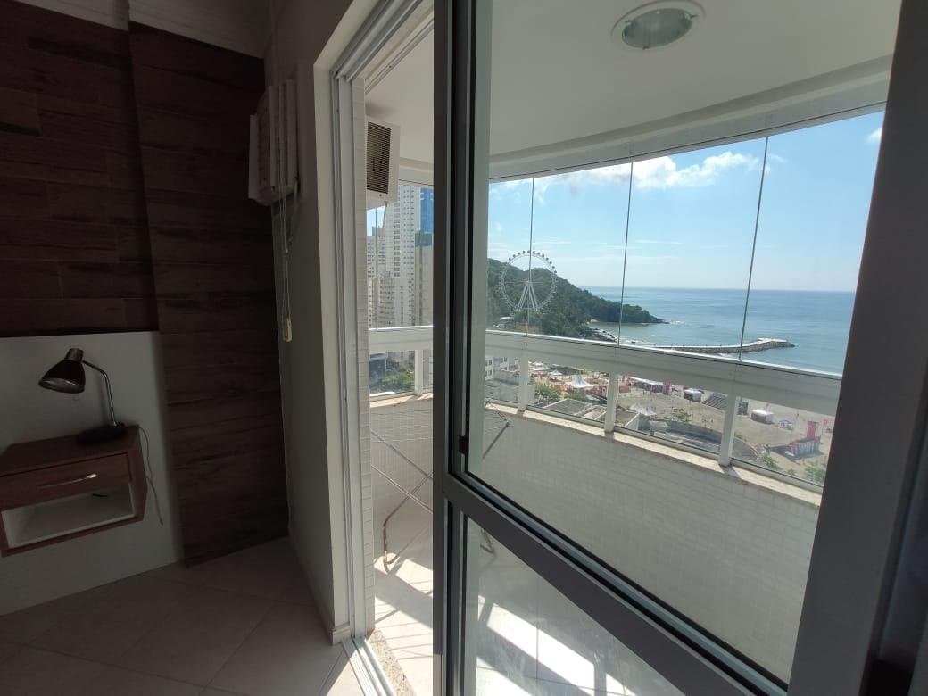 Apartamento de 3 quartos com 1 suíte e 150 m² em Bal. Camboriú