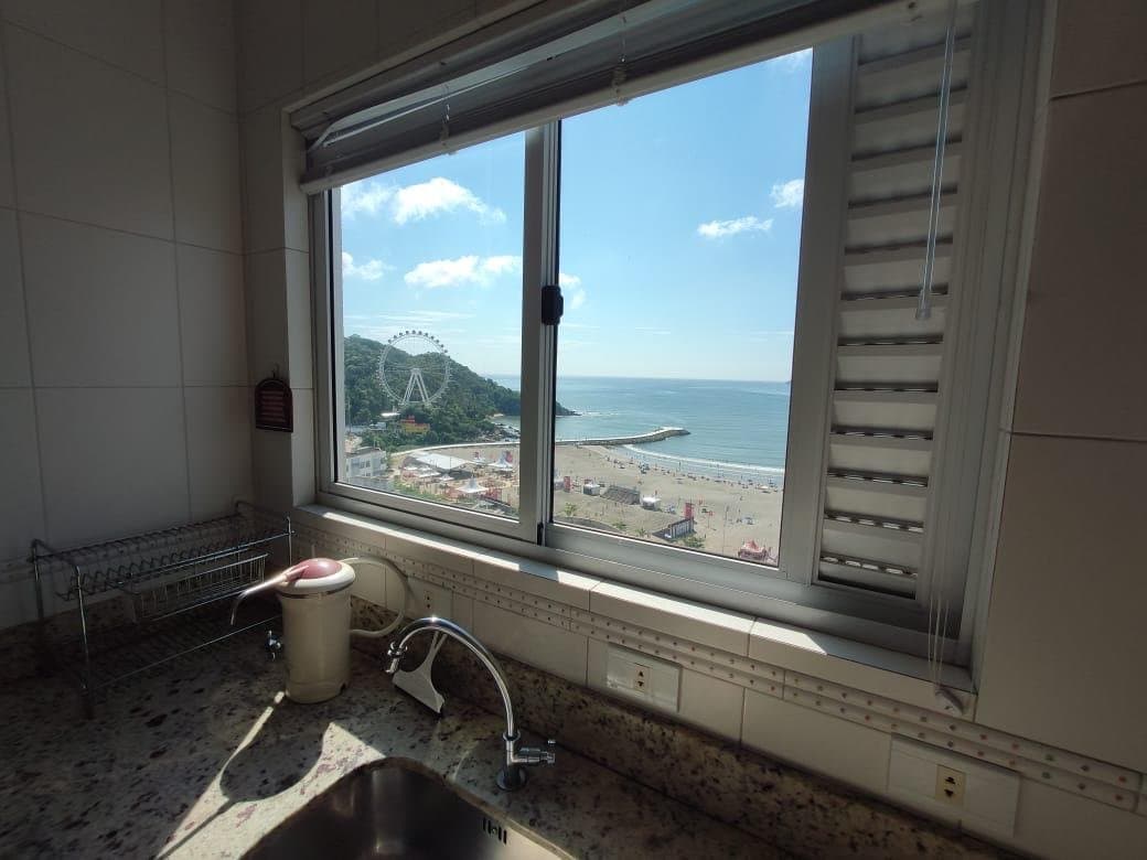 Apartamento de 3 quartos com 1 suíte e 150 m² em Bal. Camboriú