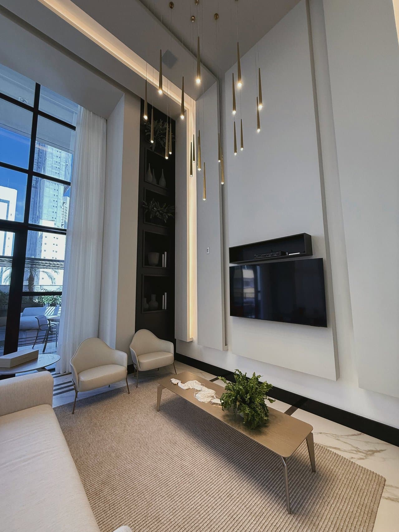 Apartamento de 4 quartos com 4 suítes e 172 m² em Bal. Camboriú