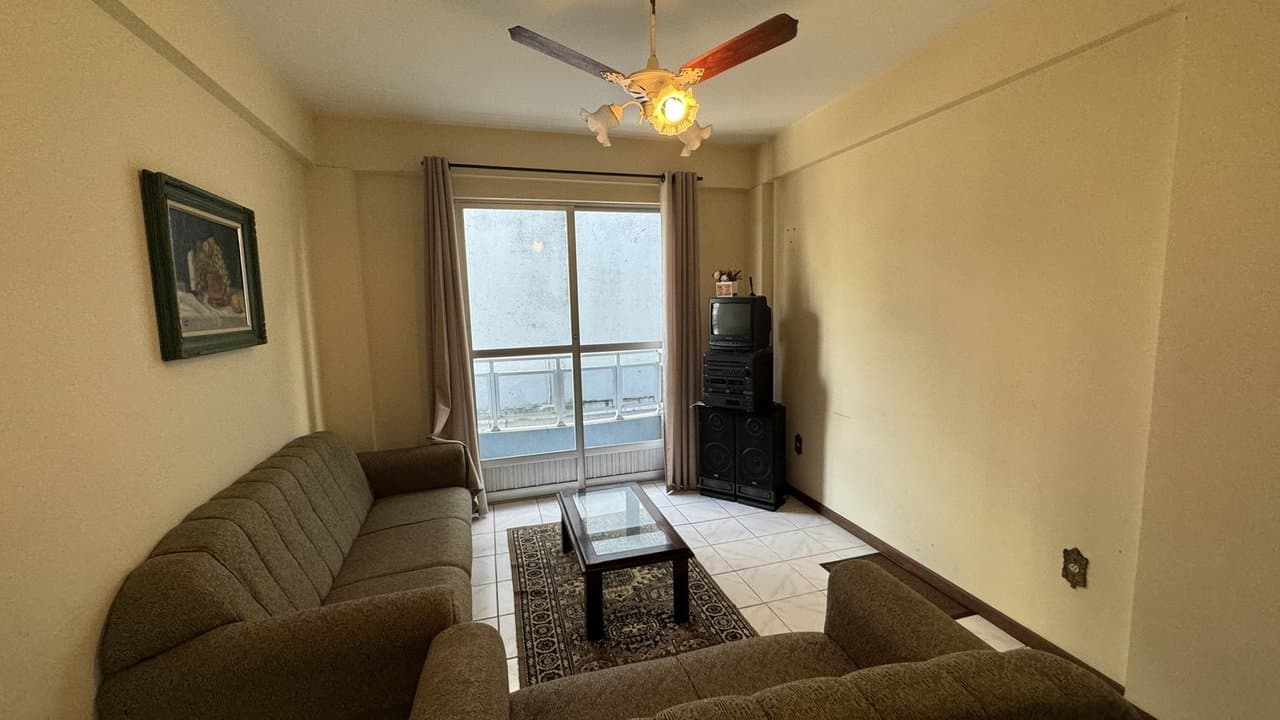 Apartamento de 2 quartos e 469 m² em Bal. Camboriú