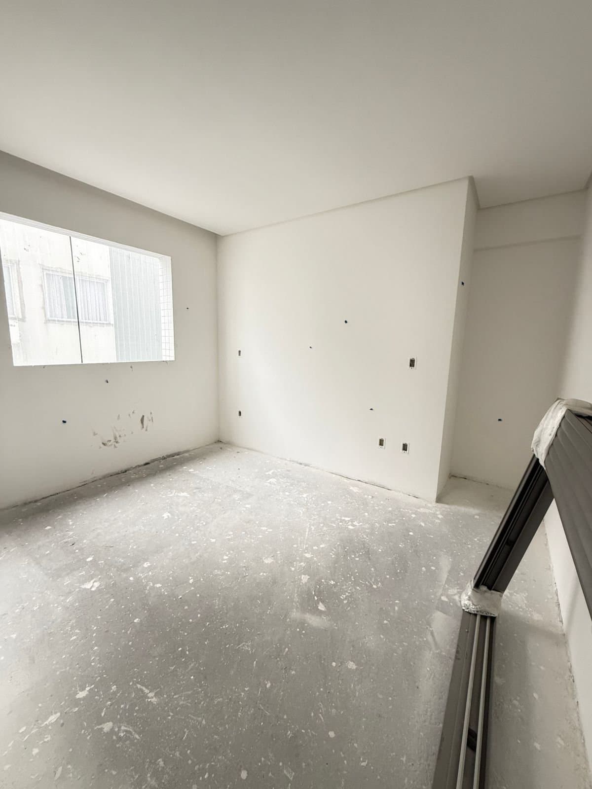 Apartamento de 4 quartos com 4 suítes e 161 m² em Bal. Camboriú
