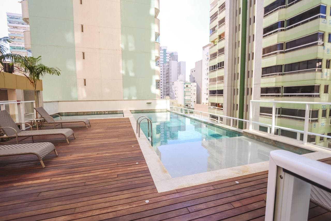 Apartamento de 3 quartos com 3 suítes e 118 m² em Bal. Camboriú