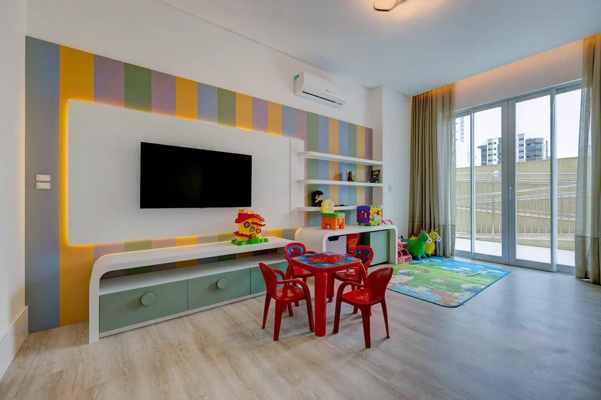 Apartamento de 4 quartos com 4 suítes e 142 m² em Bal. Camboriú