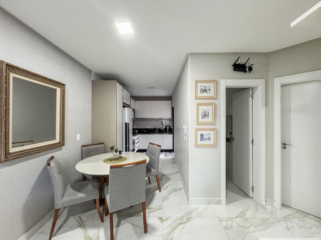 Apartamento de 2 quartos com 1 suíte e 70 m² em Bal. Camboriú