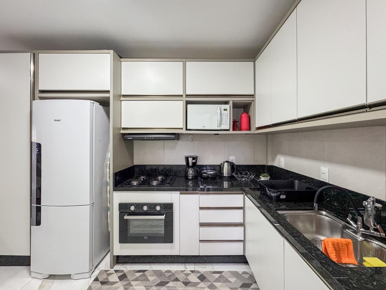 Apartamento de 2 quartos com 1 suíte e 70 m² em Bal. Camboriú