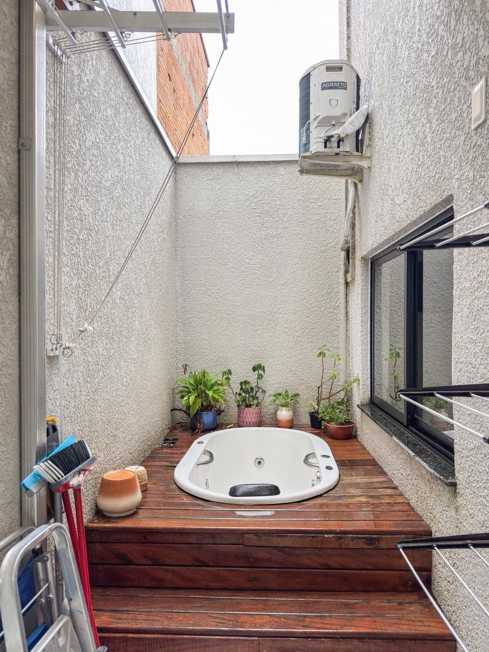 Apartamento de 2 quartos com 1 suíte e 70 m² em Bal. Camboriú