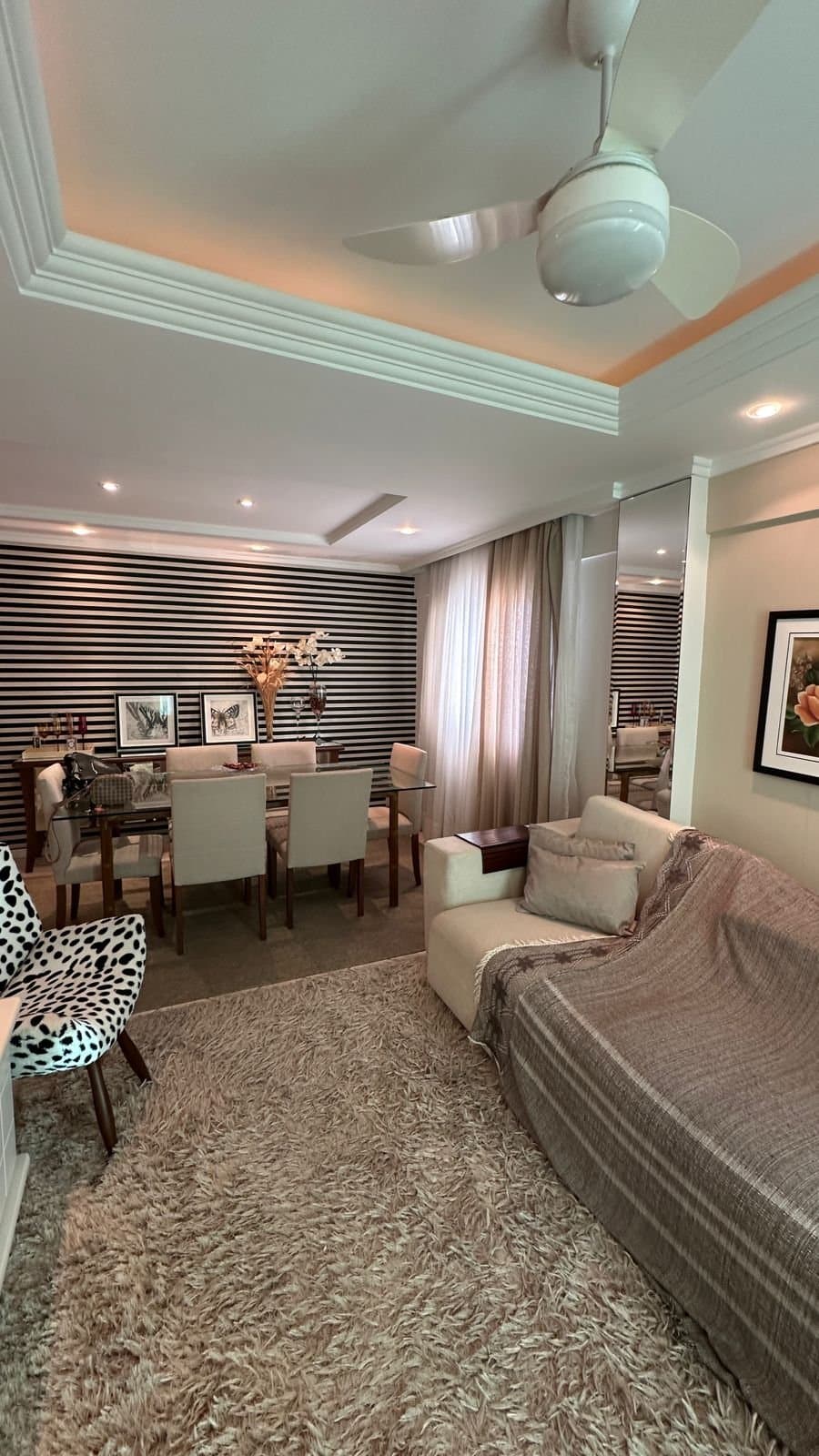 Apartamento de 2 quartos com 1 suíte e 166 m² em Bal. Camboriú