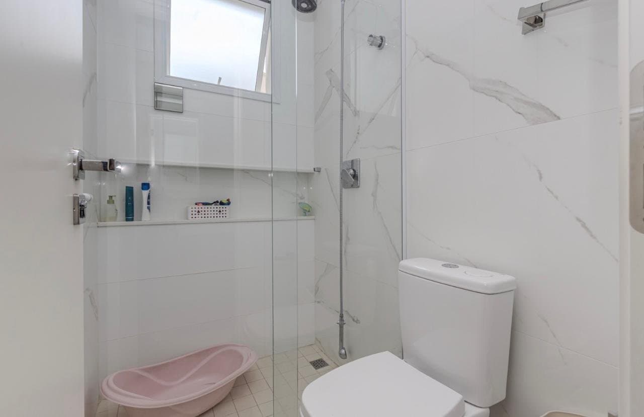 Apartamento de 4 quartos com 4 suítes e 159 m² em Bal. Camboriú