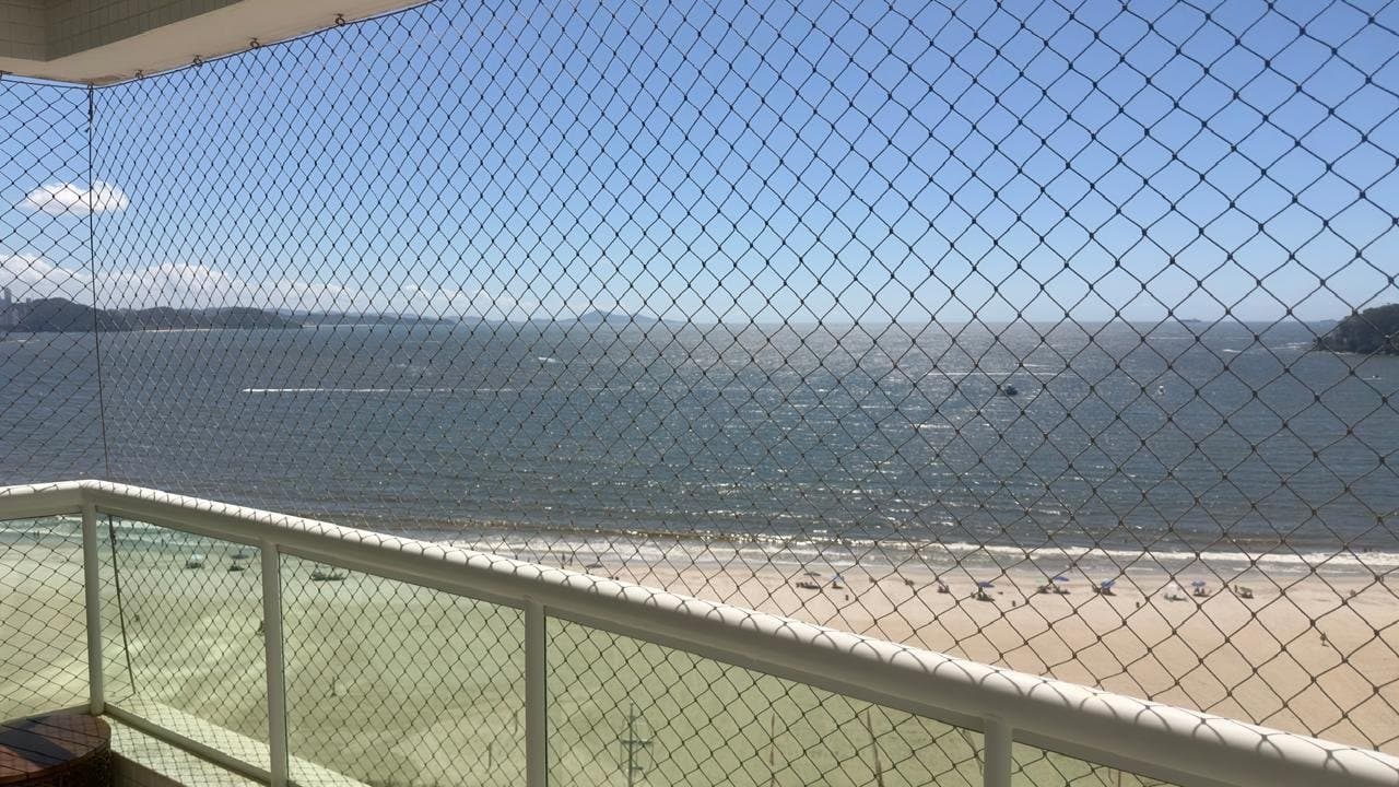 Apartamento de 3 quartos com 3 suítes e 186 m² em Bal. Camboriú