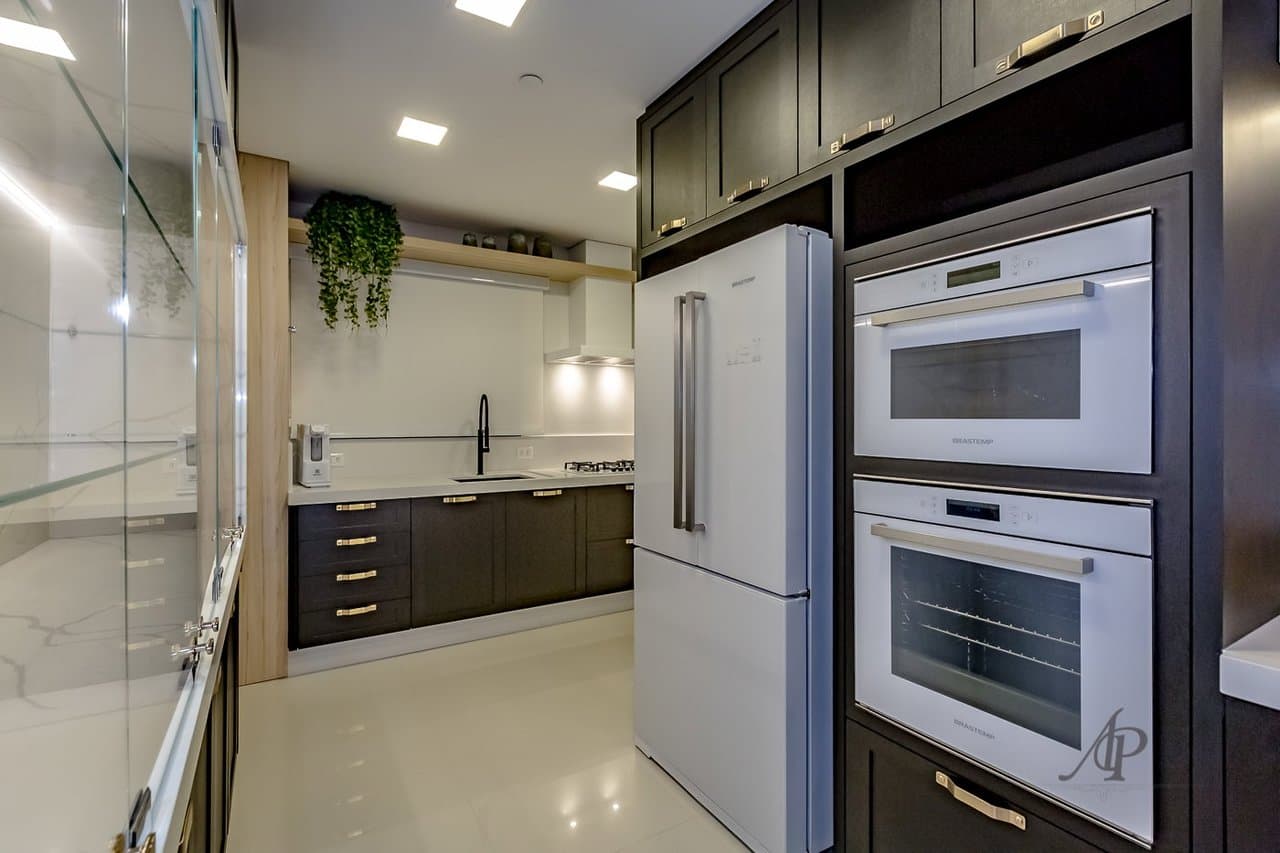 Differentiated de 4 quartos com 4 suítes e 268 m² em Bal. Camboriú